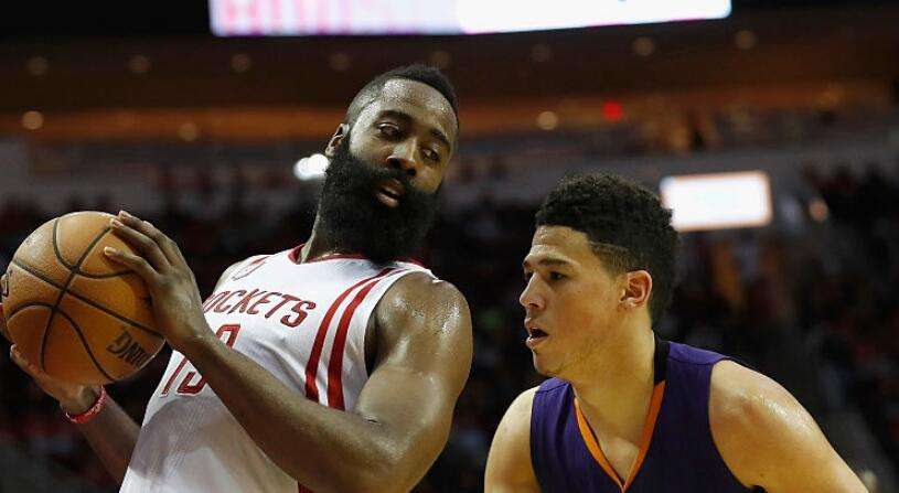 更是整体配 更是整体配