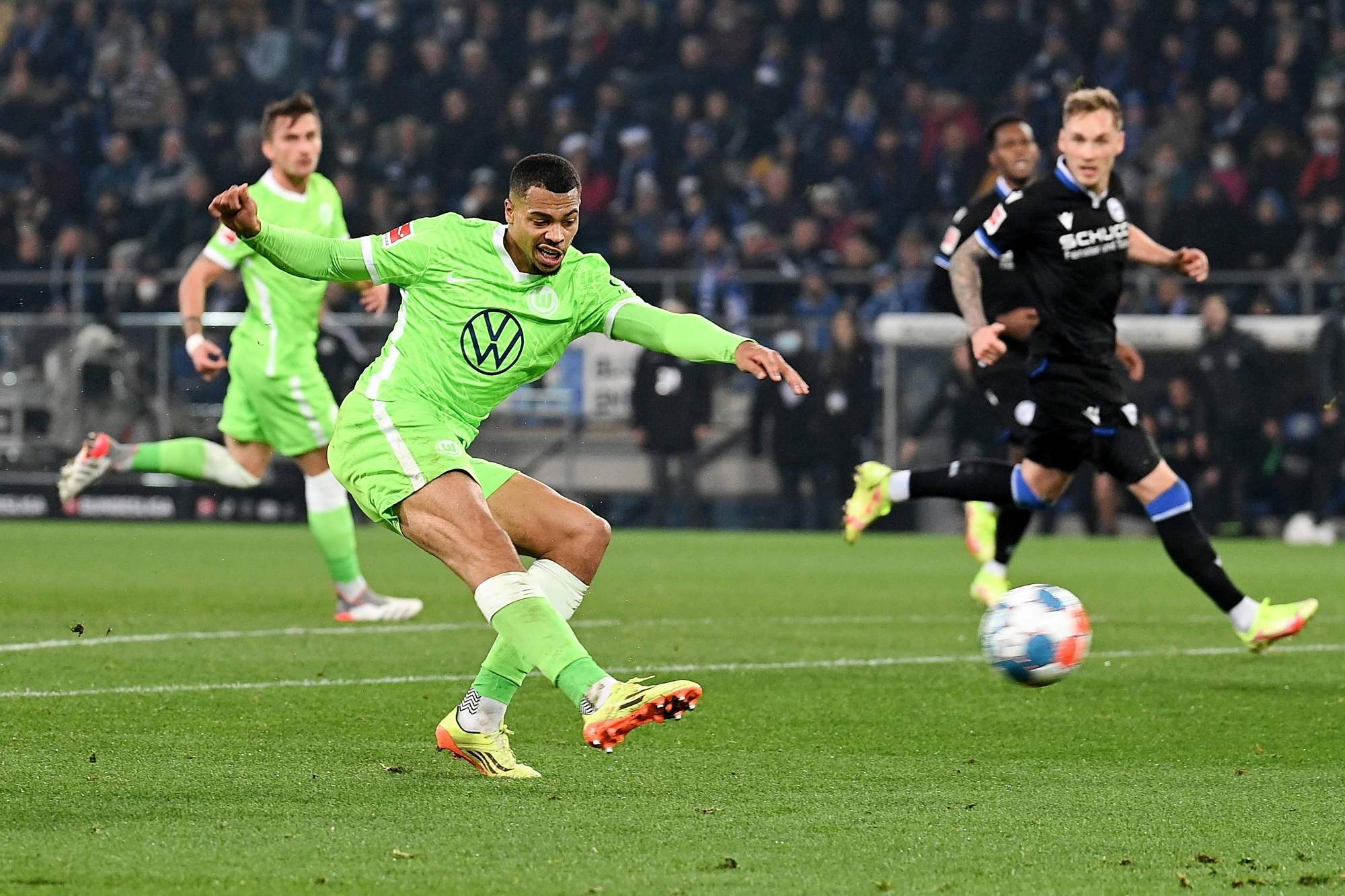 入正赛仍属 入正赛仍属