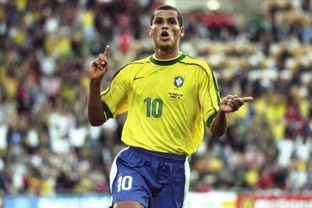 各有千秋 各有千秋