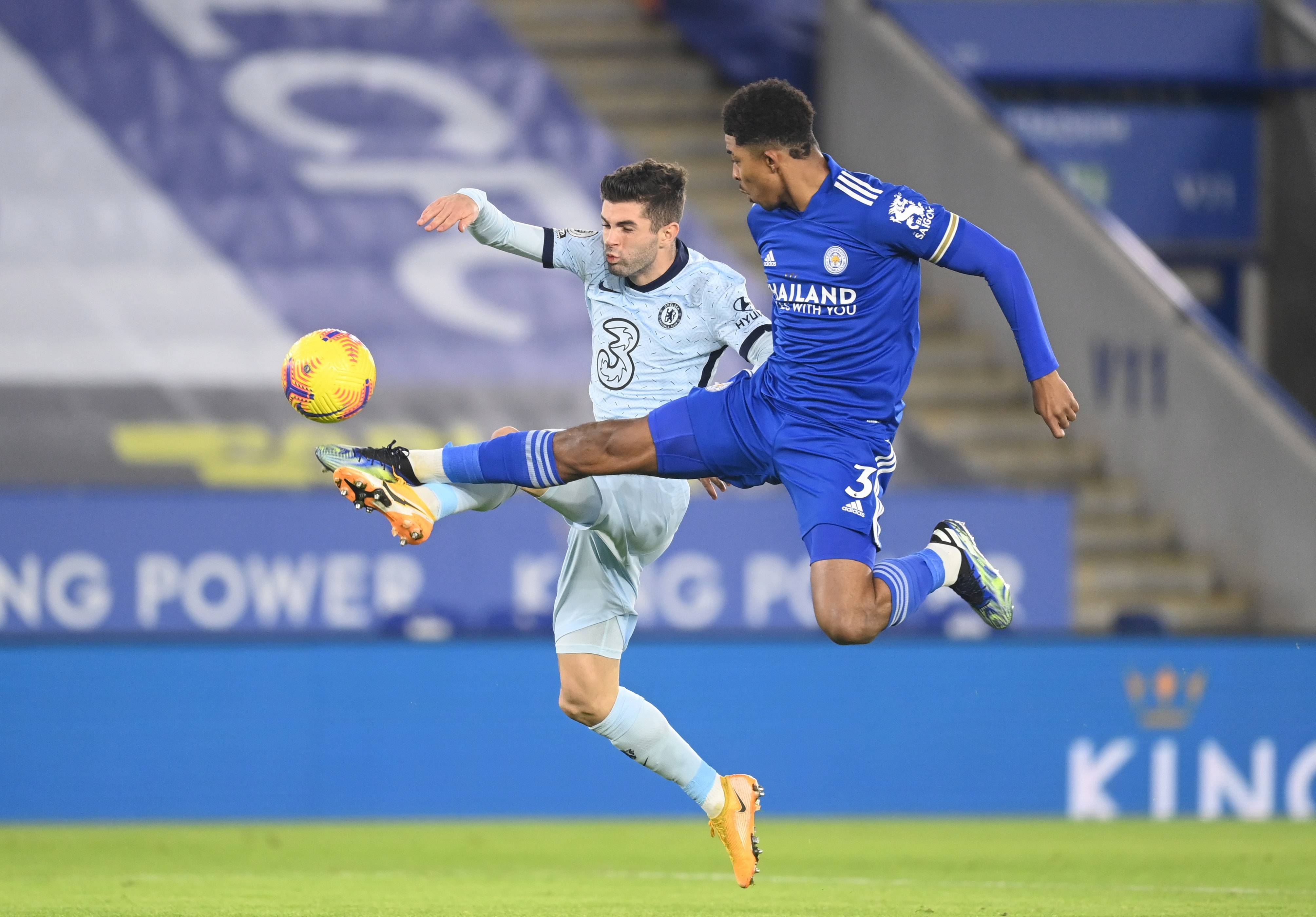 出面说服的 出面说服的